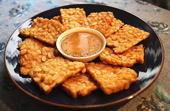 印尼炸天贝（Tempeh）