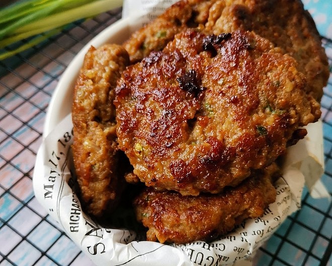 生酮多汁汉堡肉饼