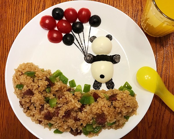 创意儿童早餐炒饭拼盘